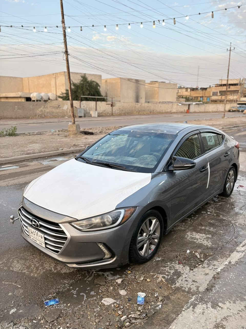 السلام عليكم  سياره النترل موديل ٢٠١٧  فول موصفات كير مكينه كفاله حداديه كفاله.   صور الحادث موجوده.  السعر 115$قفل   عنوان بغداد لتواصل ***********
