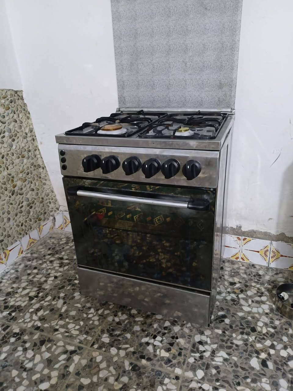 اغراض مستخدمة نضيفه ع الفحص و. ضمان. متوفر توصيل كل. بغداد  *********** واتساب. مفتوح خاص مفتوح  ☑️ اسحب صورة ودزها واتساب 
ملاحظة:  الرقم معلق فقط واتساب وماسنجر متواجدة
