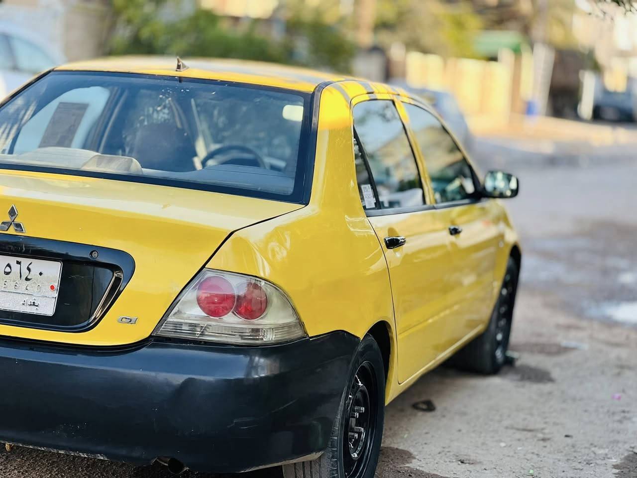 من رخصة الادمن
للبيع لانسر 2010كير مكينه جديدات مكينه 2000 حداديه جديده تخم تاير جديد تبريد ثلج سيارة جاهزه مطلوبه للمصرف التسديد علينه 
السعر 48$
العنوان بغداد البنوك 
الرقم ***********
