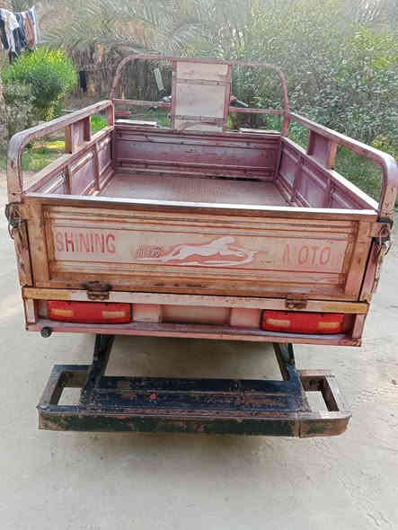 السلام عليكم ستوته للبيع موديل 2013 أوراق اصوليه كامله المكان كربلاء الحسينيه السعر 1650 وبيه مجال بسيط للاستفسار الاتصال على الرقم ***********
