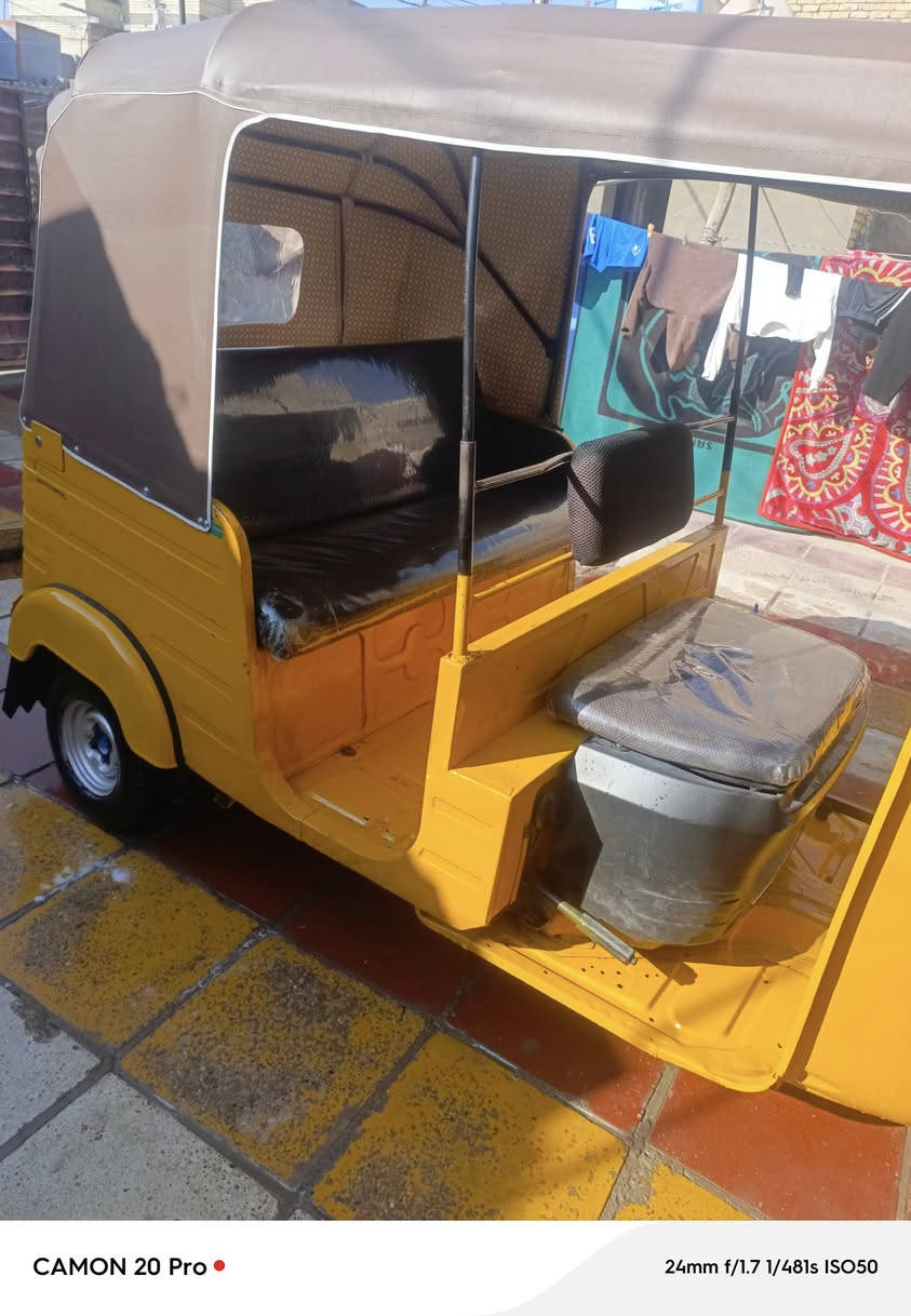 سلام عليكم شباب عيني تكتك للبيع موديل 19شهر ال11تكتك رقم وسنويه باسمي كشر مكفول ماعدا ألدوس معمره تكتك خير من الله وكبل للشارع ألسعر 6400 ألاتصال 

***********
