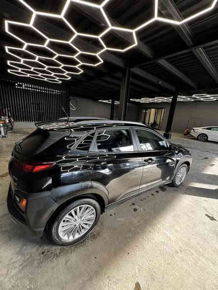 وارد امريكي   حادث  بسيط جدا
رادار

نقطه عمياء

تحكم ستيرن

اوتو ستوب

اوتو درايف

كشنات تدفئه

شاشه ابل كار 

سبورت مود

مرايه اماميه اوتو دم

ايكو مود

AWD

Blue drive
السياره ماشيه ١٥ الف فقط جديده بجم كبس
موديل ٢٠٢١

ماشيهً١٥ الف ميل  فقط  محرك ٢٠٠٠ المطلوب

المكان المنصور

بصمه

***********

 واتساب السعر عن طريق الاتصال
