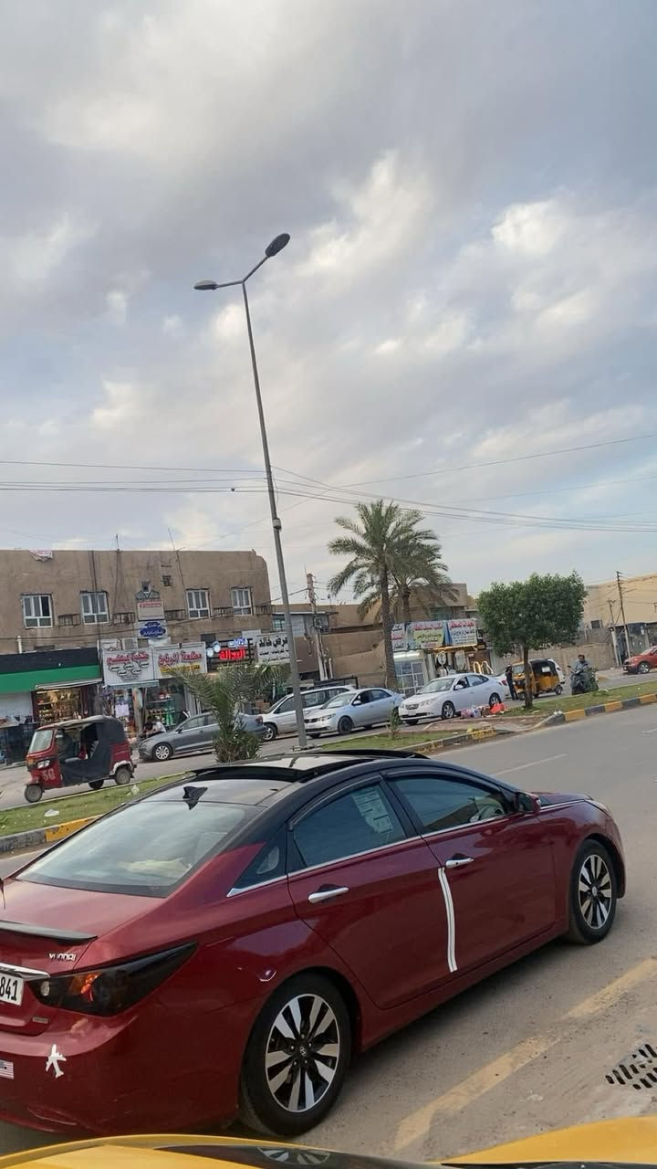 هونداي سوناته موديل2012 للبيع فقط.وارد امريكي.. لسياره نصبته حلوه للمانه لسياره بسمي تحويل ثاني يوم
محرك2400  GDi              لسياره لمتدد واحد عله واحد دبل سلايت تدفه كشنات اماميه كشنات خلفيه  حساس خلفي  بصمت بوب لاماميه  لسياره شاهد الله نضيفه نقصه صدر وتبريد فقط لاكثر مكاني بغداد لغزاليه .. لسعر مو محدد اكتب سعرك بل تعاليق ورد ؏َـليَك . وشكرا💙


**إذا كنت صاحب هذا الإعلان وتريد حذفه لأي سبب، رجاءا أرسل رسالة إلى الدعم الفني**