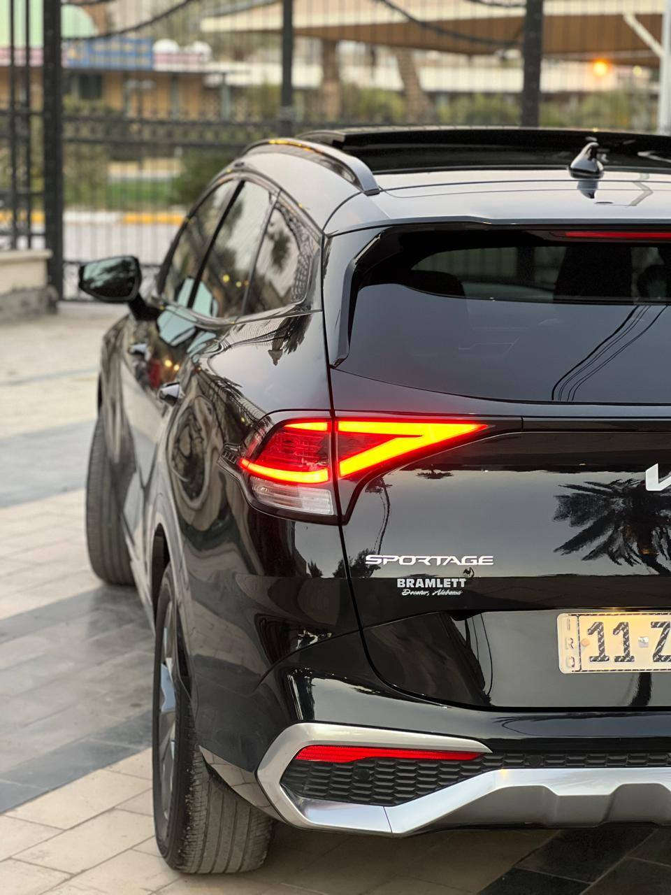 كيا سبورتج ٢٠٢٣ بغداد 
محرك ٢٥٠٠ 
وارد امريكي 
الفئه EX
بدون صبغ 
ماشيه ٣٢ 
مكاني شارع حيفا 
***********
السعر ٢١٠
