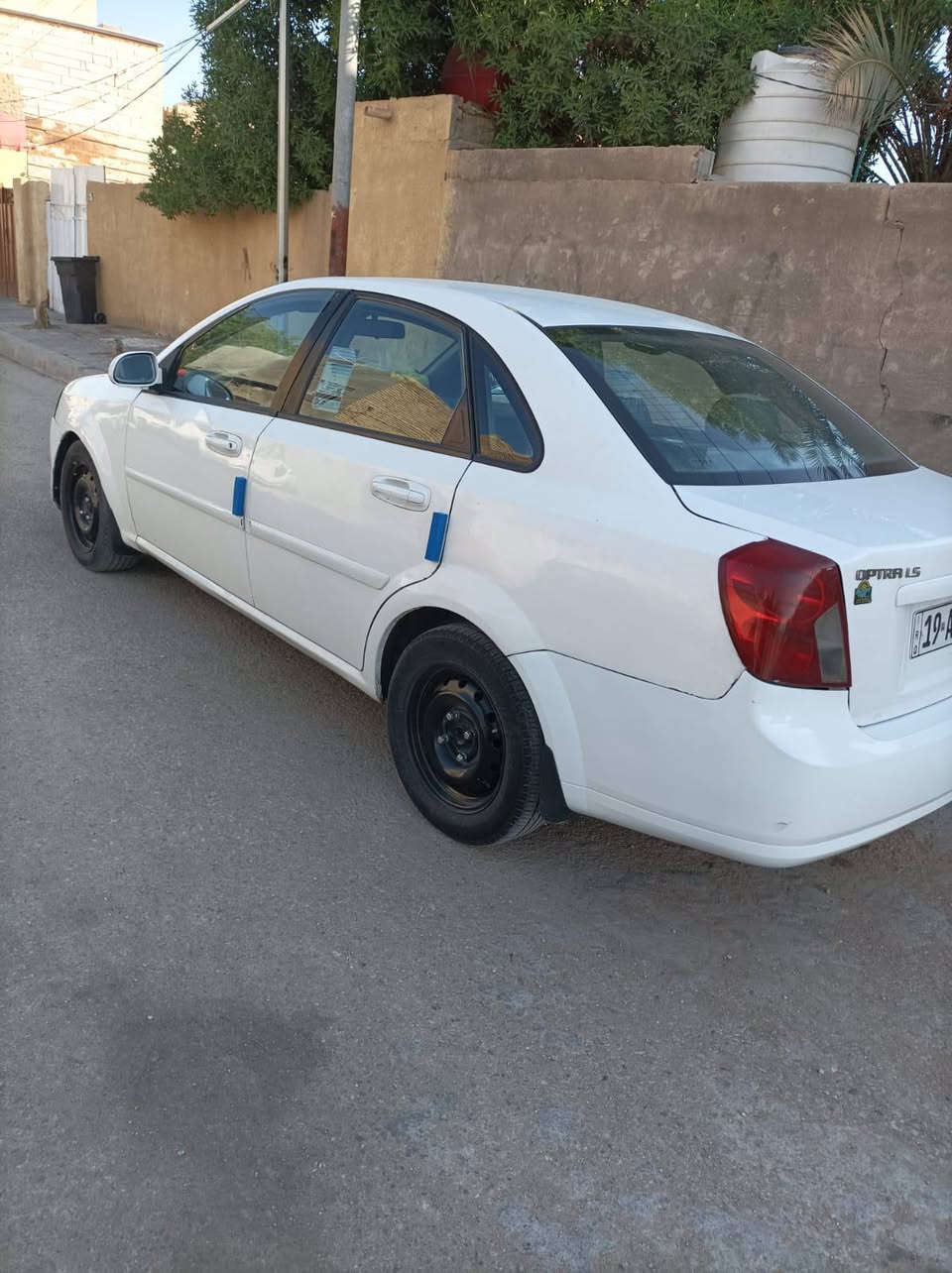 سلام عليكم

اوبترا مديل 2014 بيه حزام صبغ وباب عكس السايق مبدل فقط ولباقي حلو شوفت عينك بعد مكينه كير مكفوله حداديه نص عمر مكانه بكربله رقمه كربله انكليزي وباسمي
‏‪***********‬‏
