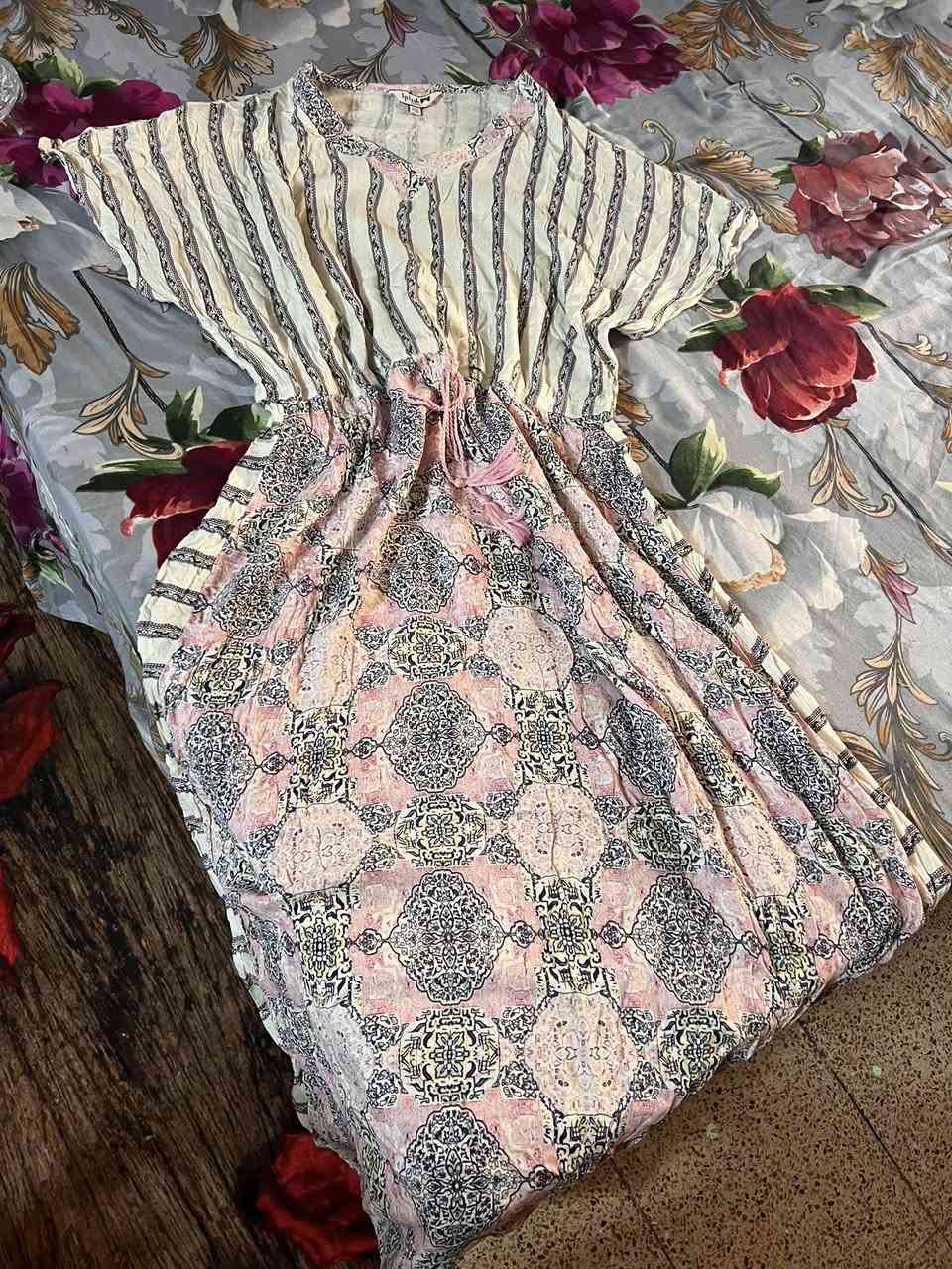 "قطعة وحدة وما تتكرر! 🌸
دشاديش شلحات (باله خامات باردة وتجنن. النظافة 100% والقياسات راهية.
الحگي قبل لا تخلص! 🏃‍♀️💨"


**إذا كنت صاحب هذا الإعلان وتريد حذفه لأي سبب، رجاءا أرسل رسالة إلى الدعم الفني**