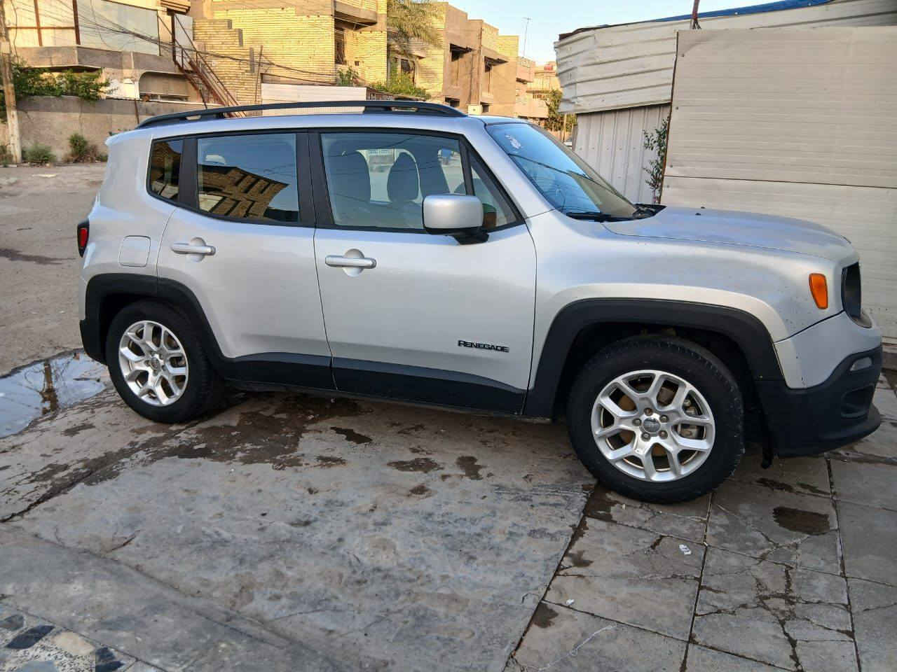 سلام عليكم جيب موديل ٢٠١٨ حادث جاملغ وبنيد سياره مابيه اي نقص سعر ١٢٥ وبيه مجال شراي يتصل ***********
