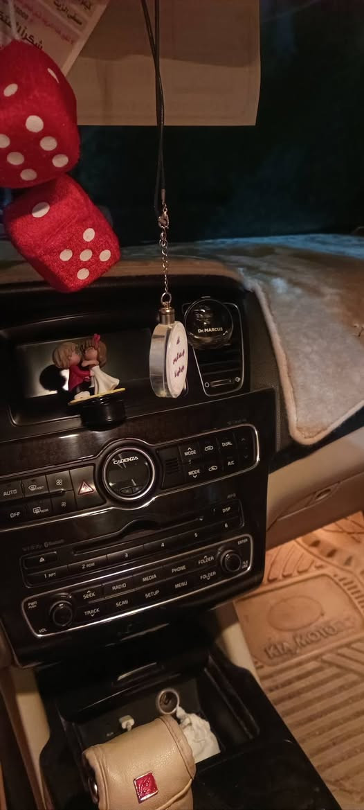 ككيا كادنزه موديل 15 خليجي مكفوله كفاله عامه بيع سريع السعر 140 وبيهه مجال سياره جديده كلش


**إذا كنت صاحب هذا الإعلان وتريد حذفه لأي سبب، رجاءا أرسل رسالة إلى الدعم الفني**