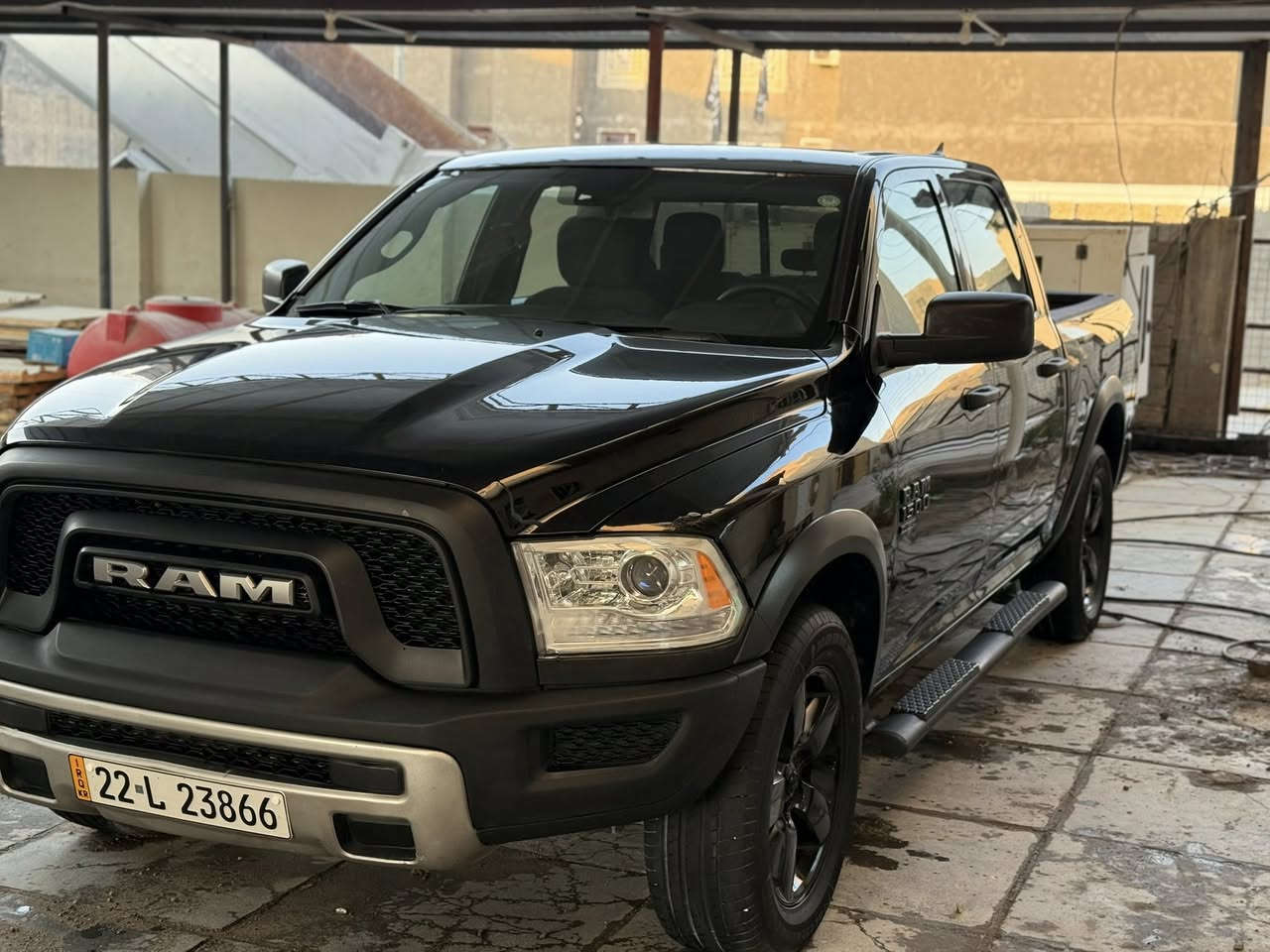 دوج رام كلاسك 2023 فول مواصفات
ام الشاشة الكبيرة وفرس مو كشن 

سيارة بدون حادث فقط بارد بالبدي وشوي طرف الجاملغ موضع بالصور بيها زلوغ بسيطة كارت 

الباقي ضمان بدون ايرباك بدون بدواخل 

ماشية 39 الف كيلو 

مكينه 6 سلندر 3600 المرغوب 

رقم اربيل باسمي 
سعر 290 وبي مجال قليل
***********

