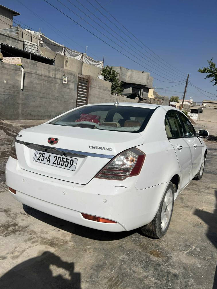 جيلي امكراند موديل 2013 سنوية لحد 2030 كير محرك بشرط صدر جديد طايرات جديد سيارة جاهزة مال بيت.بيها كؤبؤن بنزين نص جاملغ صبغ فقط بعد كلها على وضع شركة رقم موبايل *********** السعر 73 وبي مجال كركوك, العراق
