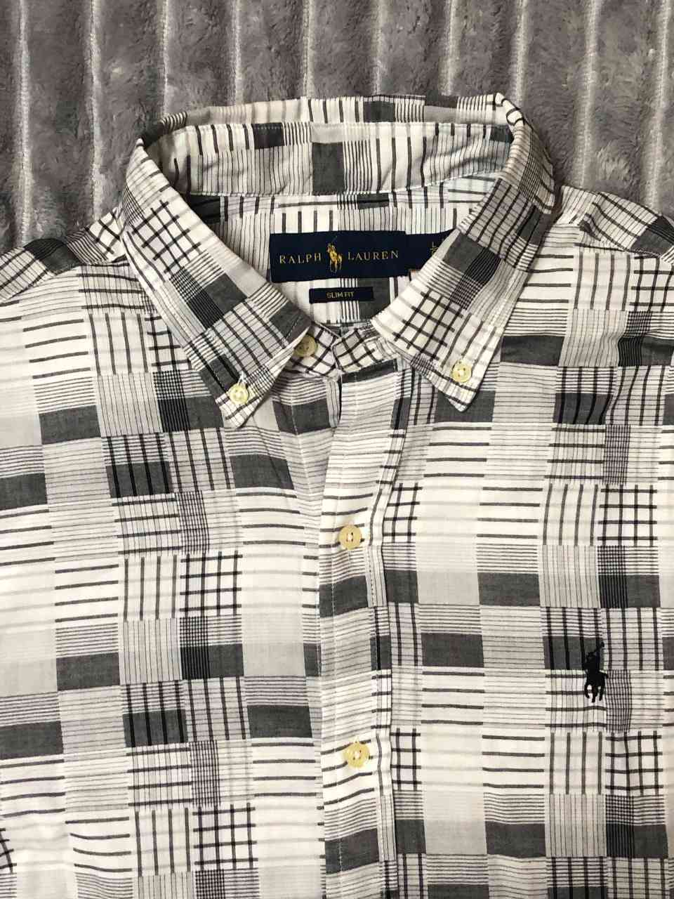 قميص ماركة Polo Ralph Lauren قياسات / M / S /  كلشي موضح بالصورة خامة روعه السعر مناسب


**إذا كنت صاحب هذا الإعلان وتريد حذفه لأي سبب، رجاءا أرسل رسالة إلى الدعم الفني**