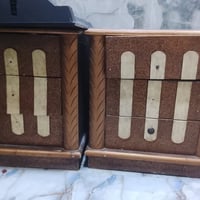 ميز تواليت • كومودين
