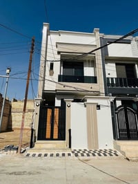 ١٠٠م • حي الوفاء منطقة ٣٩ • VIP بناء حديث