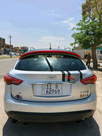 انفنتي FX50 • ٢٠١٠ • خليجي
