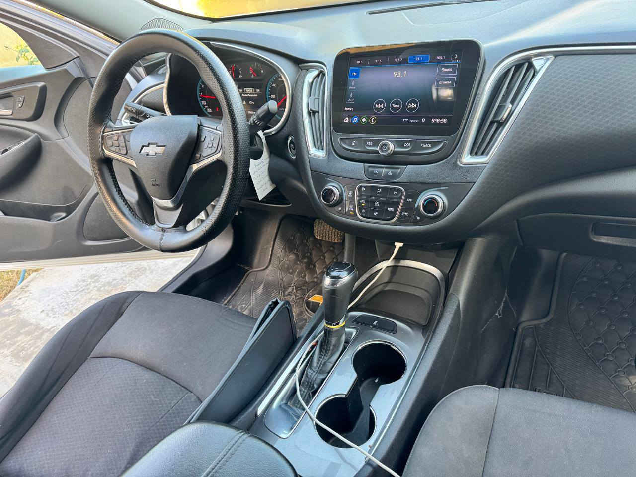 ماليبو ٢٠٢٠ LT ابيض امريكي
عداد المسافة ١٠٨٠٠٠ ميل
مواصفات
لايت عدسة بلادي
لد امامي بلادي
بصمة تشغيل
بصمة ابواب
صندوق بصمة
تشغيل عن بعد
تبريد امامي منفصل قطعتين
تبريد خلفي
كشنات امامي كهرباء
كشنات امامي تدفئة
بك لايت لد
شاشة كبيرة لمس
كامرة خلفية دوارة
ويل كب ١٨
تحكم استرين جهتين
مثبت سرعة
مانع انزلاق
حساس اطارات
ضرر السيارة تبديل جاملغ وبنيد +صبغ الباب السائق وباب خلف السائق ايرباك دشبول واستيرن وبالعراق صبغ بداية الجاملغ على كد شبر وصور الحادث مرفقة
مكان السيارة بغداد
للاستفسار الاتصال على رقم الهاتف ***********
