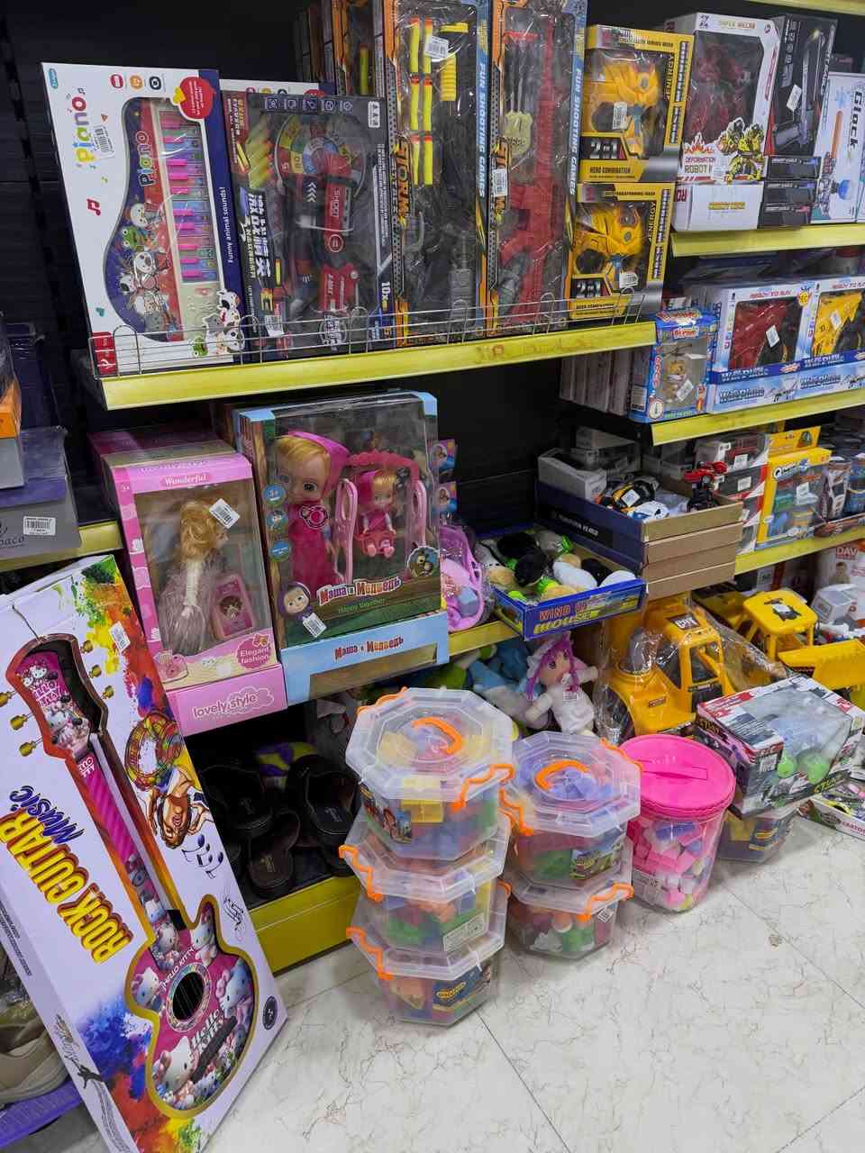 #قسم_الالعاب 

تشكيلة العاب مميزة 

العنوان 

محافظة الانبار- قضاء حديثة 
قرب قسم تربية حديثة 
متوفر خدمة توصيل داخل قضاء حديثة 🚚
وايضاً توصيل 🚚 لكافة محافظات العراق 🇮🇶 
للتواصل على الرقم التالي 
واتس ( *********** ). 

#ماركت_القاسم
