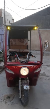 السلام وعليكم ستوته للبيع السعر خاص 07829248967