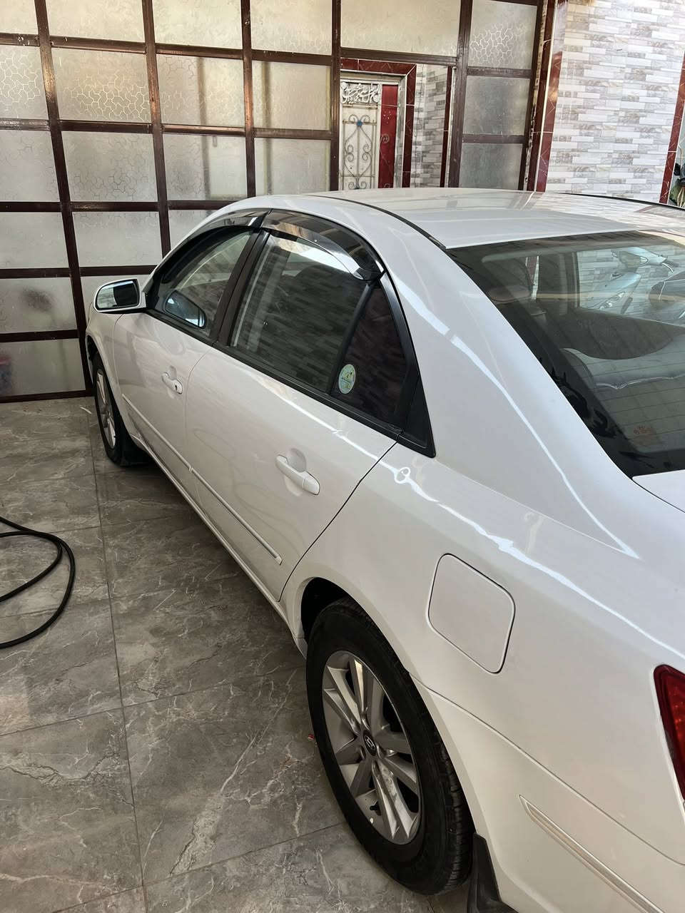 السلام عليكم سوناتا للبيع وارد كوري موديل 2012 رقم بصرة جاهزه حداديه تخم تاير تبريد تدفئه بسمي جديد السيارة مامشتغله تكسي مكان السياره القرنه السعر 120 رقم ***********
