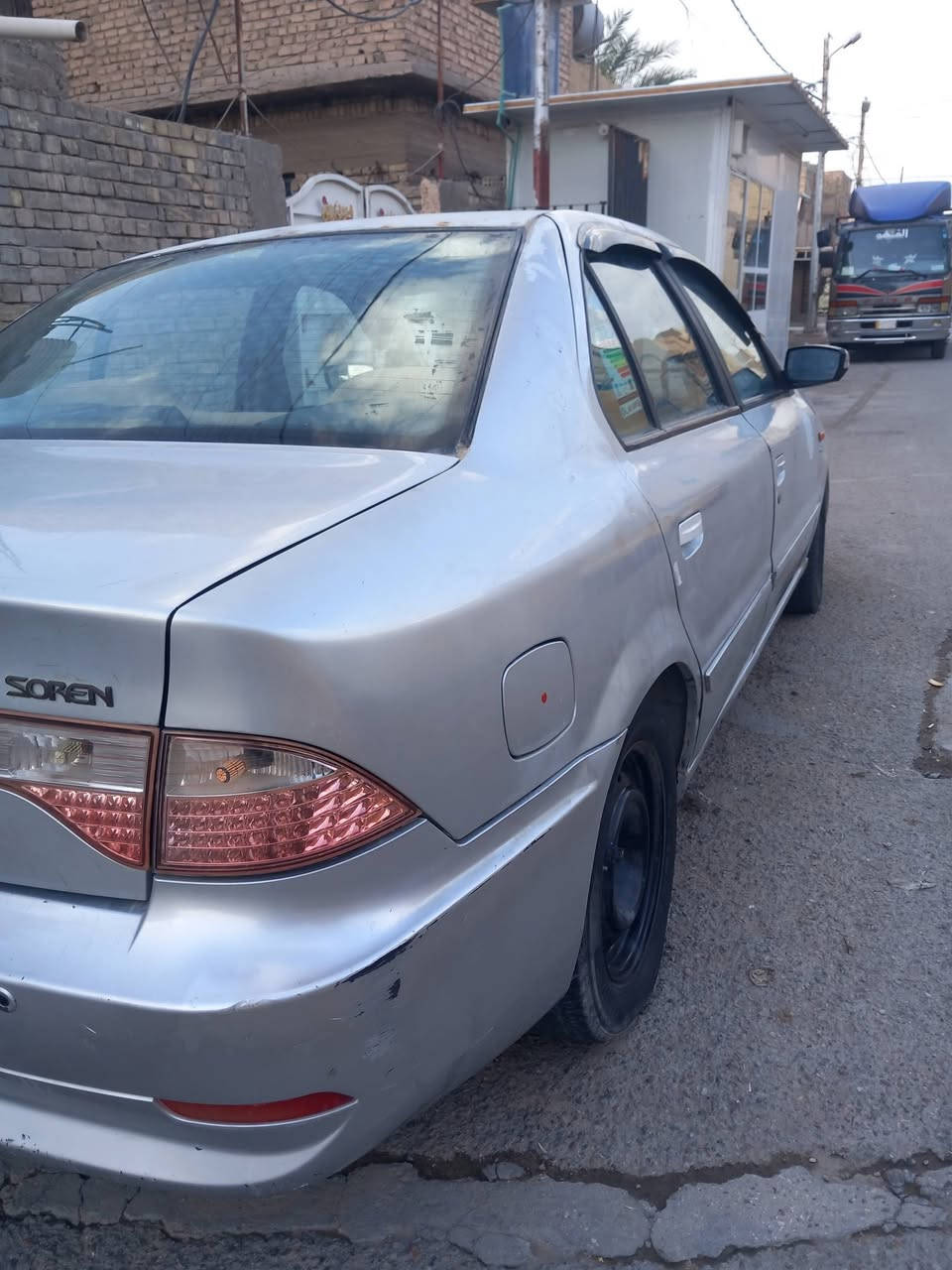 سمنت سورن رقم بعداد ألماني. مديل ٢٠١٧ خصوصي صاحبها بغداد الحريه  اخوان السياره بيه طخات كشرته شوف العين كدامك وبيعلك محرك عاطل انته صلحه اني مال خلك هوه يشتغل مادري بلك واكف نوزل واكف اني ابيعلك محرك عاطل سياره عليها غرامات ٢٠٠٠٠ الف ينزلن من سعرها السياره قفل ٢٧ ورقه مكاني الكماليه بغداد وهاذا رقمي *********** والشراي يتصل
