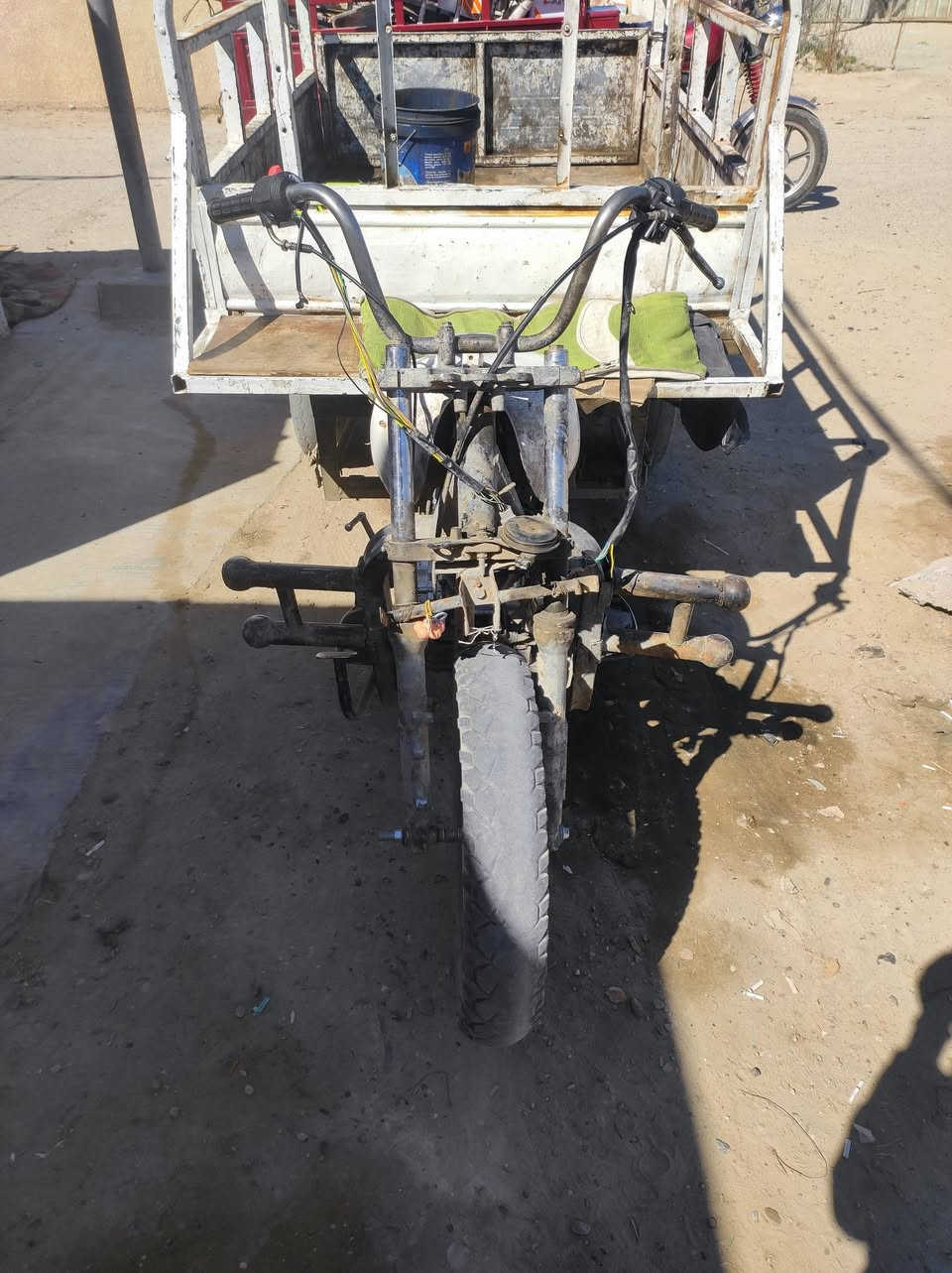 السلام عليكم توته للبيع موديل 16 مكينه 25 ستوته بدون اوراق نظيفه حلوه سرعه غسله سعر 550 وبيها مجال مكان الشهداء سقلايه


**إذا كنت صاحب هذا الإعلان وتريد حذفه لأي سبب، رجاءا أرسل رسالة إلى الدعم الفني**