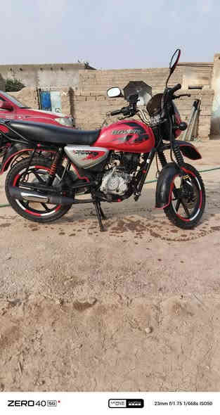 سلام عليكم دراجة بوكسر البيع اصوليه اوراق كامله كفاله عامه موديل //22//دراجه نضيفه كلش سعره //1750وبيه مجال //***********//ميسان قلعه صالح
