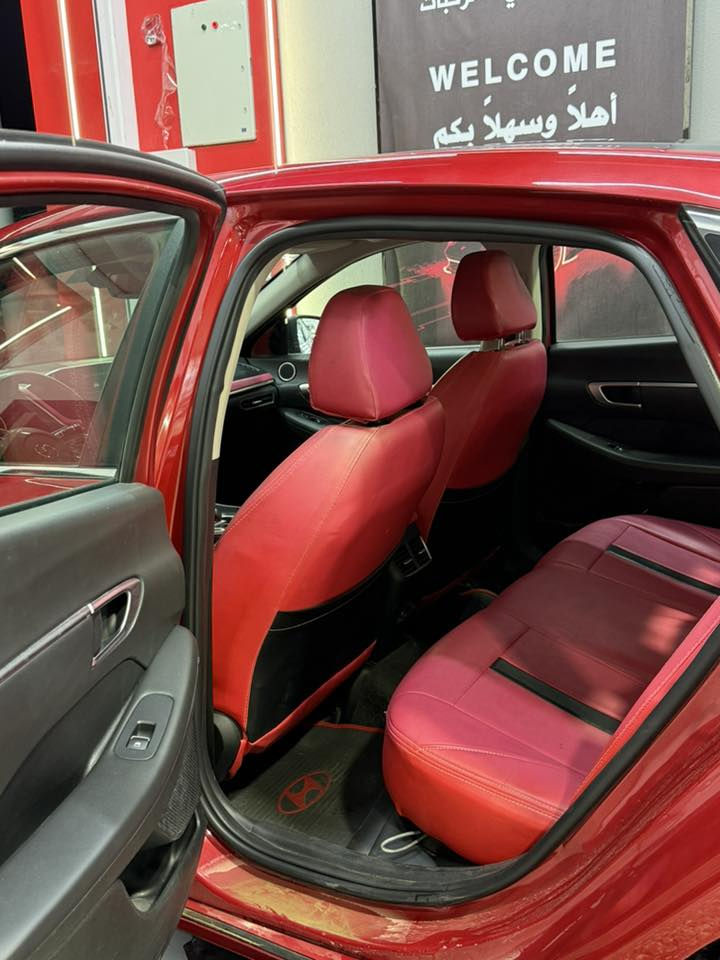 السلام عليكم 
سوناتا موديل 2021
فول مواصفات 
بانوراما 
كشنات كهرباء 
جلد 
ويل كب 
رادار
بصمه 
 خلفي اماميLED
محرك 2.5 GDI
رقم بغداد باسمي 
للاستفسار 
***********
العنوان النجف
ماشيه 97الف كيلو 
السعر 135$
