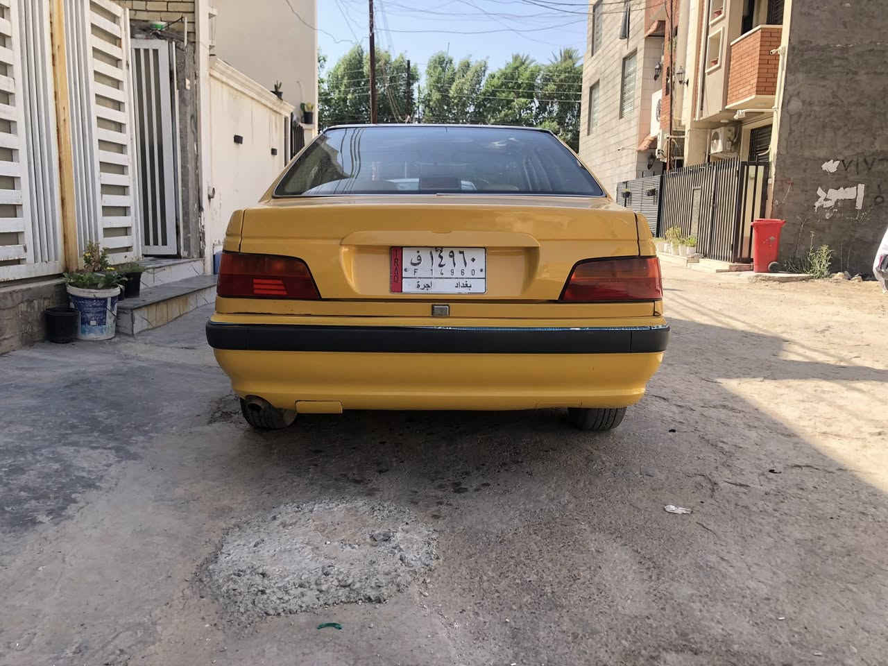 السلام عليكم, بيجو بارص موديل 2015 ماشية 259,000 كير و محرك جديدات وتبريد شغال بيها ضربة مصلحة بلچاملغ الخلفي الايسر السعر 45 بيها مجال للتواصل اتصال *********** المكان بغداد الدورة
