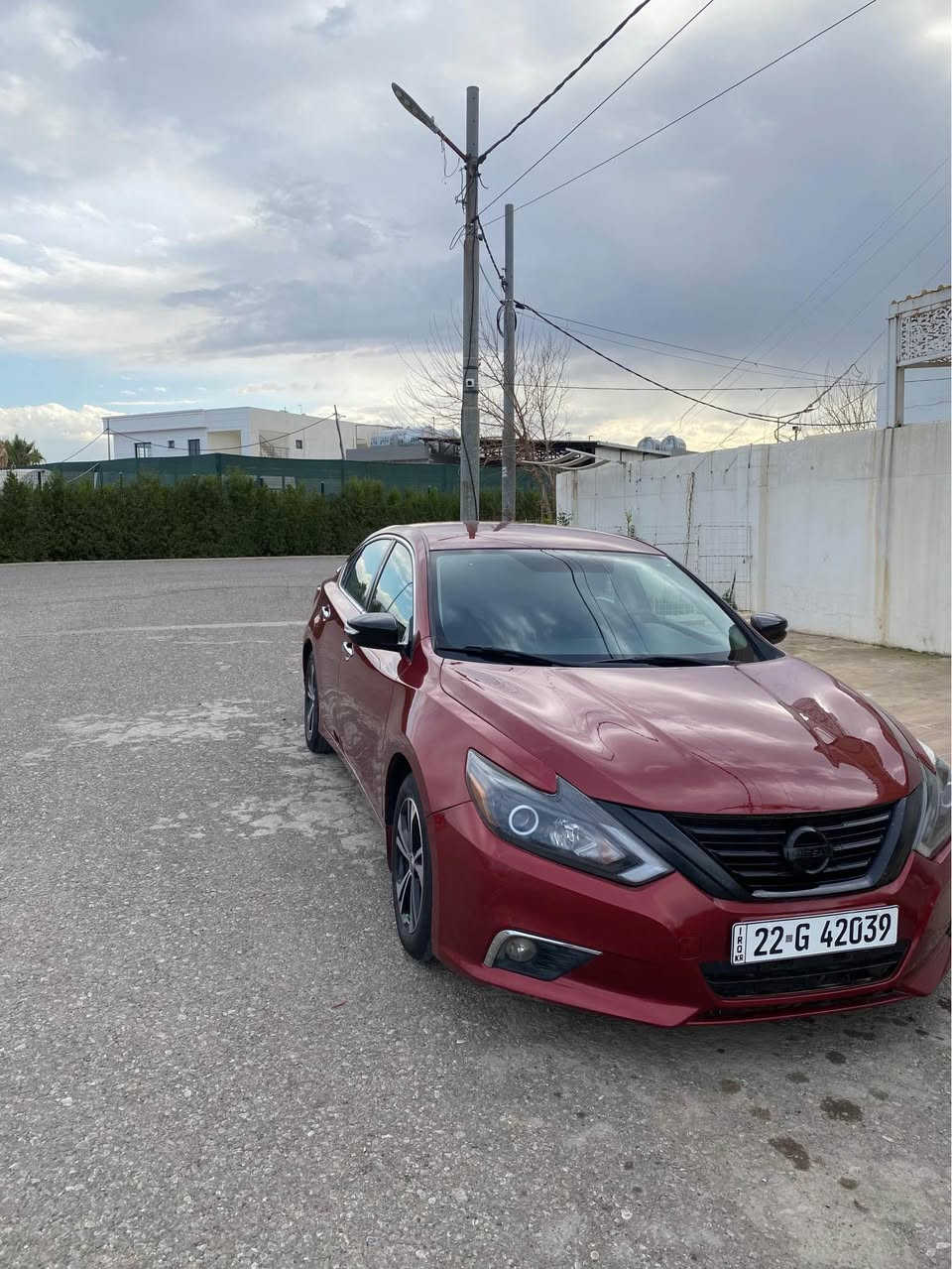 Nissan Altima 2016 SV
نیسان التیما ٢٠١٦ بە ناوی  خۆمە و سەنەوی و هەزەو رەقەم و ژێنگە و رونوو چوارتایە و هەموو شتی نوێیە گێر و مەکێنەو کارەبایاتی و هەموو شتی بەشەرت تەنها ٥ پارچەی بۆیاغە بێ داعموو لێدران ژورەوەی نەگرتوە لایتی عەدەسەی بۆ دانراوە
رقم تلفۆن
(***********) أربيل, العراق
