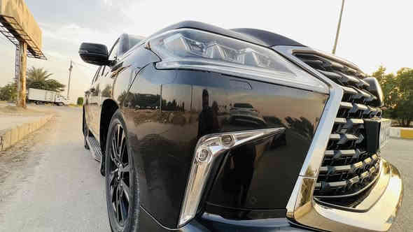 لكزسLEXUS .LX570.  
الكفاله. مكفوله/ صبغ خشم البنيد 
والفئه فول مواصفات
العنوان بغداد
المواصفات
٥بصمات
3-المحرك 8 5.7
السياره فول مواصفات.
جنطه كهرباء
جنطه شفط
الكشنات جدد خاليه من الخدوش والصيانه
مري شفط
كامرات l
جميع الكشنات كهرباء
جكات تصعد وتنزل
ستيرن وكشن ذاكره خزن
فتحه سلايت
مانع انزلاق
تحكم جهتين
فور ويل
 اسود كلش حلو والسياره مال جناي بلعافيه 

 السعر 620 وبيها مجال 

للاستفسار اتصل
0778 247 7652
