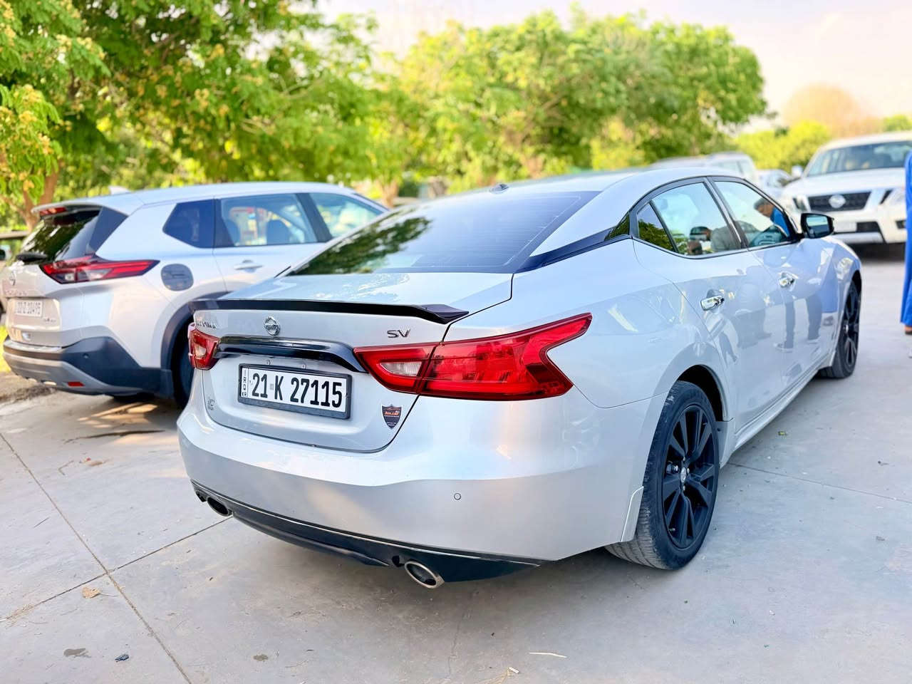 ‎ببلاش للبيع أنظف نيسان ماكسيما موديل 2017 nissan maxima
‎ SV
‎محرك V6 حجم 3500 رقم سليمانية تحويل او وكالة حاضر سنوية جديدة لغاية شهر العاشر 2028مبدل هايدروليك گير جديد + باتري جديد ابو ضمان سنة
‎ المواصفات : بصمات ثنين 
ثلاث أنظمة قيادة سبورت إيكو نورمال
‎كشنات جلد
‎كشن كهرباء سائق + سكن
‎كشن هيتر سائق + سكن
‎تبريد قطعتين
كاميرة خلفية ‎دوارة + شاشة كبيرة كار بلي + خرائط Gps
‎ويل حجم 18
‎تشغيل عن بعد
‎كروز سرعة تحكم ستيرن 
اشارات بالمري تحديد مسار
‎اشارات ترحيب منظومة زنون أصلية 
‎ليدات امامية
‎ماوس تحكم شاشة
‎بصمة تشغيل
‎ وبصمة ابواب وباقي المواصفات معروفة 
تايرات جديدة وباتري جديد ابو السنة ضمان
 مكينة گير تبريد كهربائيات كلها مكفولة بشرط الفحص
‎ماشية 82 الف ميل حقيقي وقابل للزيادة 
الضرر  : بونيد وجامرلغ الامامي فقط بدون دواخل وشبر بارد يم قبغ البانزين صور السونار وصور الضرر ورقم الشاصي مرفق وية المنشور ايرباك ستيرن فقط ومرجع بلاد سستم
‎السعر  127 وبيها مجال   
‎رقم 📞***********
مكان السيارة قضاء كلار خناقين, ديالى
