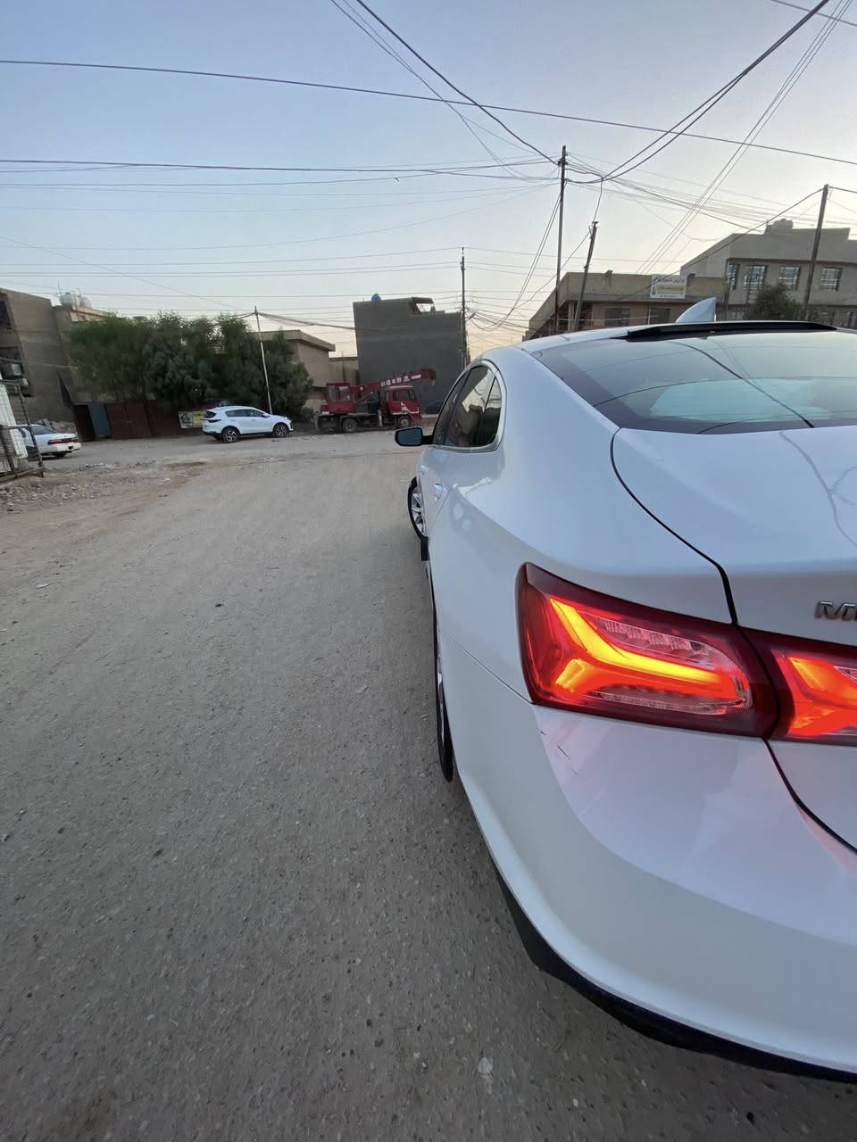 للبيع ماليبو 2019 LT وارد كندي ✅
مواصفات LT 
ماشية١٧٥ الف كيلو متر 
ملاحظة / صبغ الي موضح بسونار من كندا 🍁 يعني سياره بدون ضربه وبدون معجون رش فقط 
مواصفاته LT
بصمة بيبان بصمه تشغيل تشغيل عن بعد شاشة جبيرة عداد 240 تحكمات سترين كشنات تدفئة كشن سائق كهرباء تبريد قطعتين لد امامي اشاره ولد لكزز بك لايت لد حساس ويل  اشاره بالمري  العنوان بغداد الشعب حي بساتين 
السعر ١١٥ 
رقم تلفون ***********/***********
