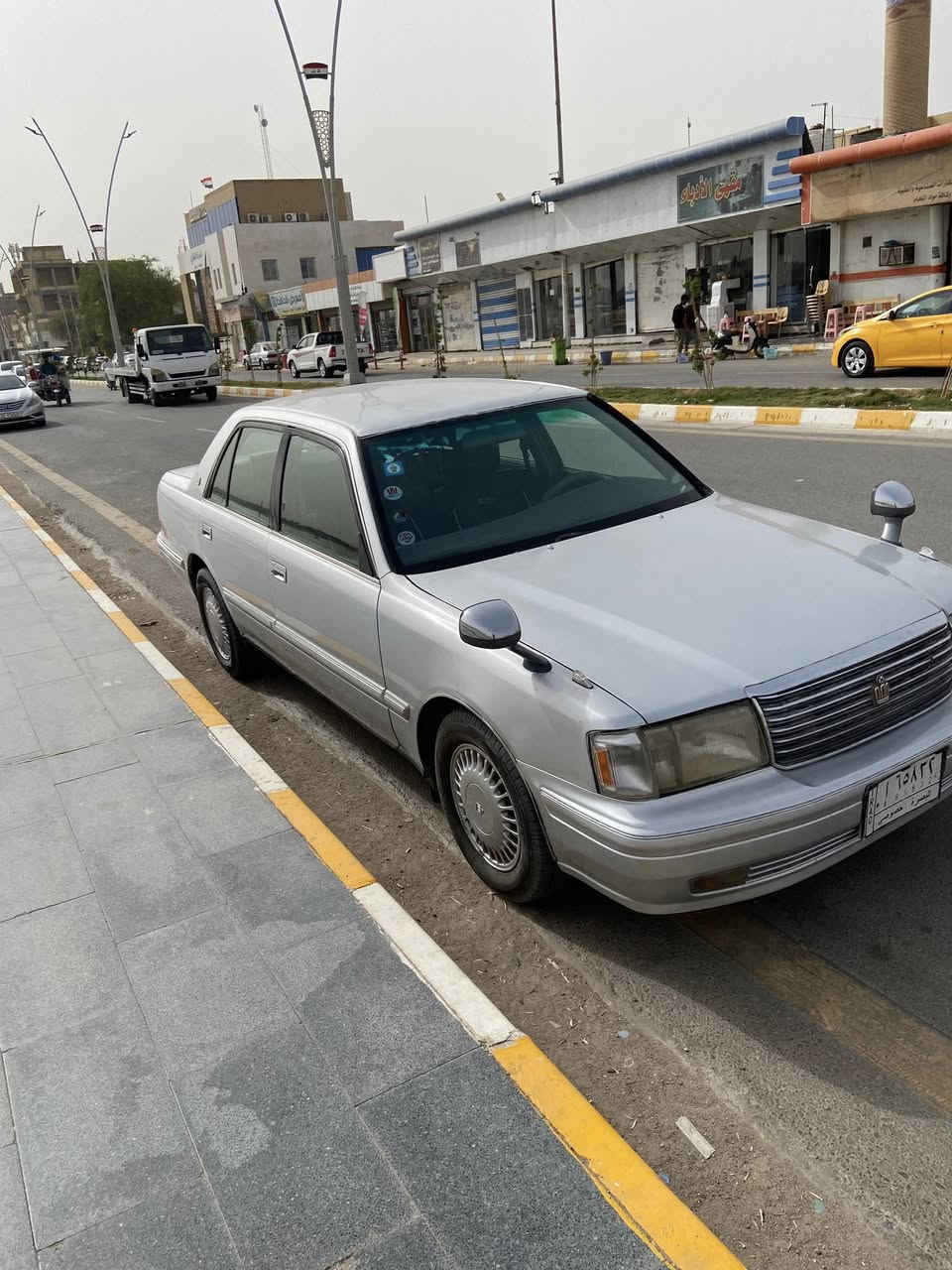 السلام عليكم
راس الثور تكم 1998
كير مكينة حدادية تخم تاير تبريد كله جديد 
مكفولة من كصه ونقل جثه وضربه قويه سيارة مال جناي 
مكان ناصرية
سعر 90
الرقم ***********
