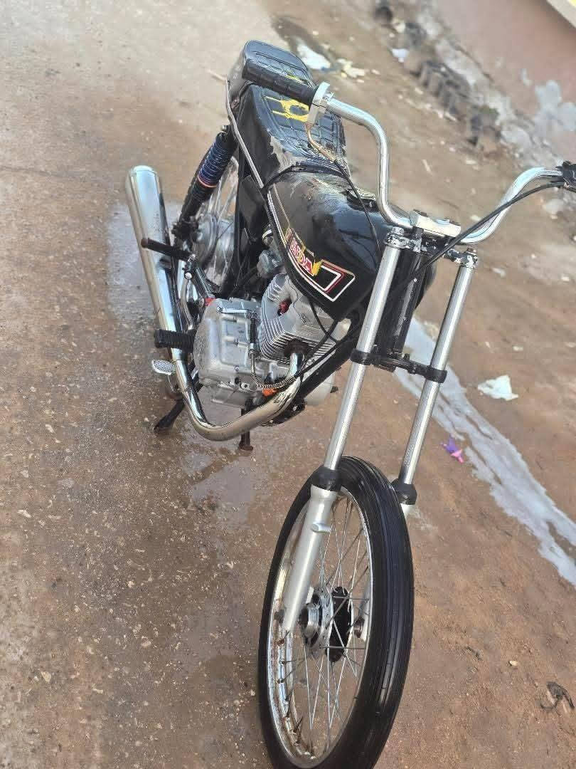 سلام عليكم اربعه كير كلك كلك البيع او المروس اتوماتيك شعندك. دزلي شوفت  عينك نضفه وشلعه مومعدل سعر 325 بيهه مجال حسب جيتك رسلني بيك خير وتدلل***********اتصال وتساب  كلشي موجود
