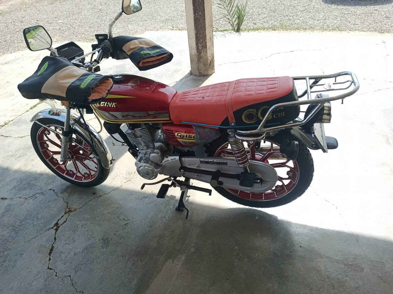 #للبيع

دراجه سولنك موديل 2024 وضع شركه ماشي قليل سويجات بلادي عدد 2 ريمونات عدد 2 السعر 680 وبي مجال قليل الشراي يجي خاص او يتصل


**إذا كنت صاحب هذا الإعلان وتريد حذفه لأي سبب، رجاءا أرسل رسالة إلى الدعم الفني**