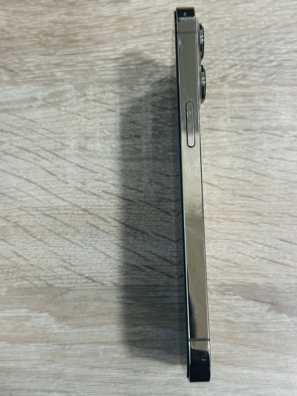 السلام عليكم 
آيفون 13 برو 
((((13 برو الصغير ))))
🔋 بطارية 85 بلاد 
ذاكرة 128
لون ذهبي جهاز بلادي شوف الصور 
كلش زين وبي طخة بالشاصي يم الكامرات مامبينة
شرق اوسط (( بدون اي ملحقات )) 
سعر 595 الف 
مكاني بغداد المشتل 
شراي يتصل *********** 
رحمه لوالديكم الي ما يعرف بالجهزة وبسعارهن 
لايتعبني. تجي تفحص وجيك وتشوف
