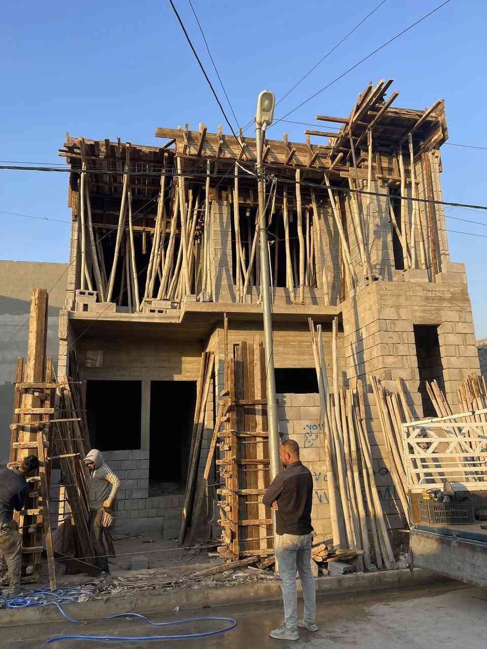 السلام عليكم يوجد لدينا كادر هندسي متخصص في مجال الاعمال كافة
اسعار مناسبة 
للتواصل واتساب ***********
اتصال ***********
