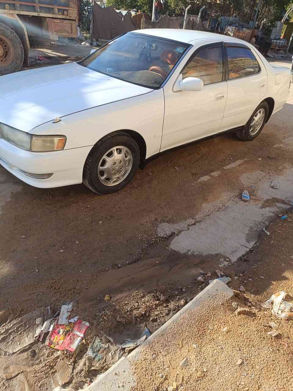 سلام عليكم كرسته للبيع موديل 94 رقم كربلاء انكليزي بسمي سنويه مجدده ل 2030 مداور ثاني يوم مكفوله من الكصه ونقل الجثه والضربه القويه مكانه نجف 
***********
