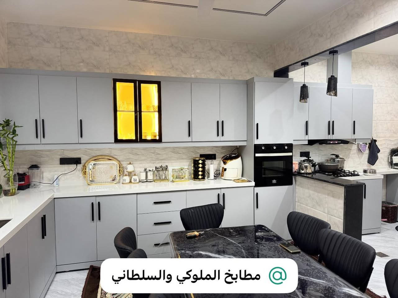 لمسات سحريه ✨ بأيادي ماهره👋 تضيف للجمال جمال أخر 
حيث نتميز  💫 بجودة ألعمل العاليه😎 وتوفير أحدث ألتصاميم والأكسسوارات وفق أحدث التصاميم العالمية ⚡
.
.
💥💥
**بمواصفات خشب hdf
 مقاوم  الماء #ضد الحرارة و #ضد مساحيق الغسيل و #مقاوم للرطوبة 100٪ 
جلد الماني
الوان ثابتة
مدة طويلة
ضد البقع
ضد الخدش
ضد البكتريا
سهل التنظيف                   
⁦☑️⁩كل هذا وضمان لمدة 5 سنوات
🚚 توصيل وتركيب جميع محافظات العراق
🔹لطلب اخذ 📐القياسات والتصميم  وتحديد موعد 📆 يرجى مراسلة 📩الصفحة او 📞الاتصال بالارقام↪️***********  ***********
العنوان : اربيل _ترفك لايت زانكو مشاتل قرب تي مارت 
@modren2021kazwan
