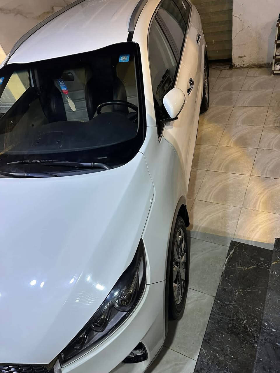 السلام عليكم اخوان سورنتو خليجي موديل ٢٠٢٠ كير مكينه جديد سياره مال بيت ماشيه جوه ال ١٠٠ بغداد السعر ٢٥٥ وبيه مجال ***********
