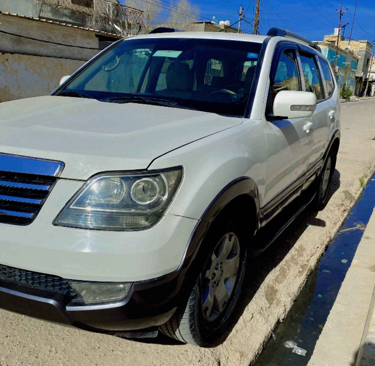 موهافي 2012 السعر 133
رقم بغداد بإسمي فول عدا البصمة 

حساسات خلفية 

كامره بلادية 

فتحه 

تحكم ستيرن جهتين

كشن كهرباء 

تبريد 3 قطع

صندوك شفط

بيه جاملغ تبديل بدون حادث شخط جانبي 

موجود واتساب ***********
