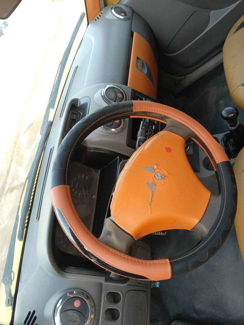 السلام عليكم موديل 12 محرك كير مكفول سعر 25 وبيها مجال
بغداد تقاطع النهروان 
***********
