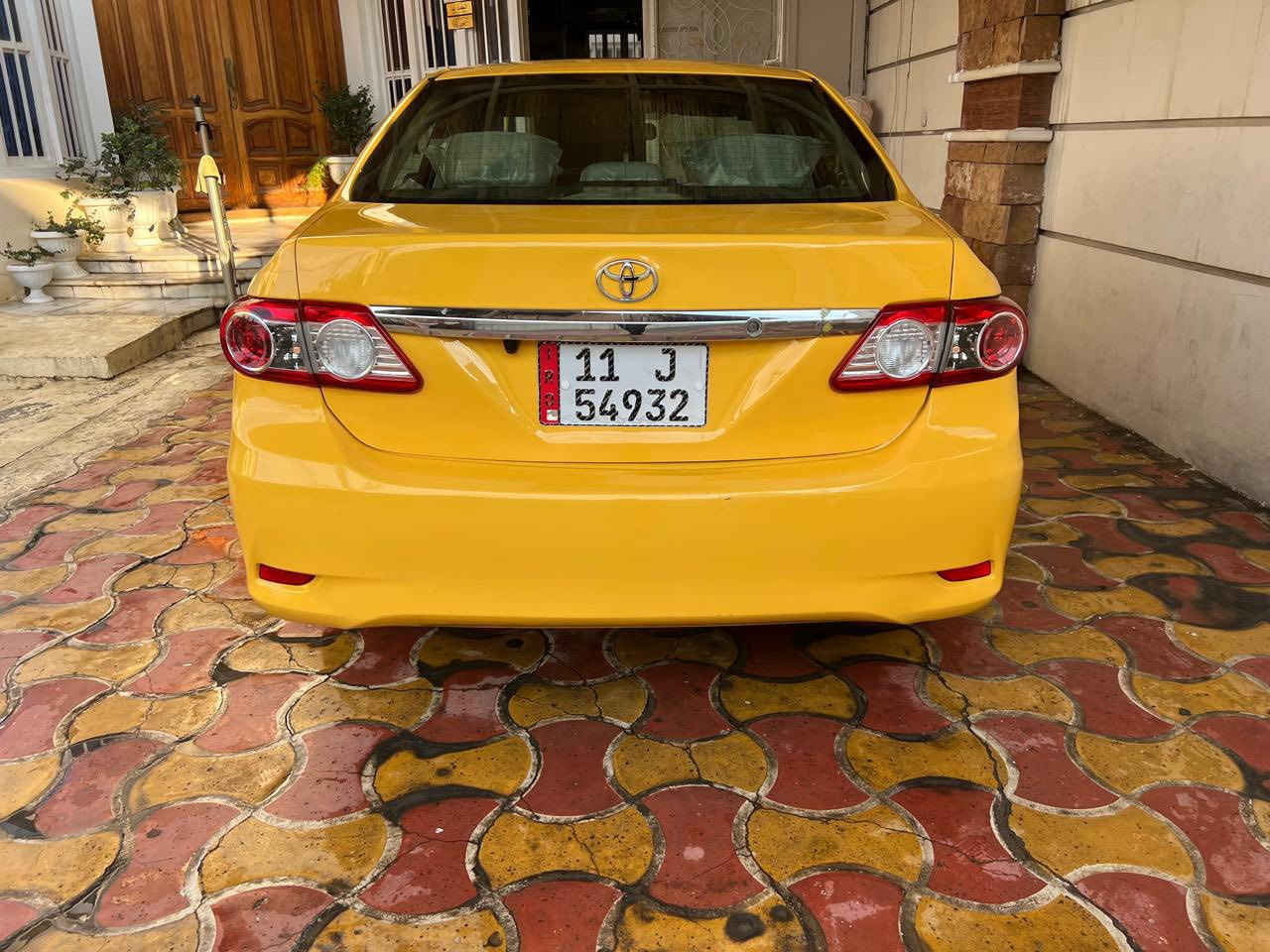 سلام عليكم كورلا للبيع ٢٠١٣سياره جديده صوره الحادث موجوده السعر ب12وميتين وبيها مجال مكاني الاعضميه شارع الضباط رقمي ***********بي وتساب
