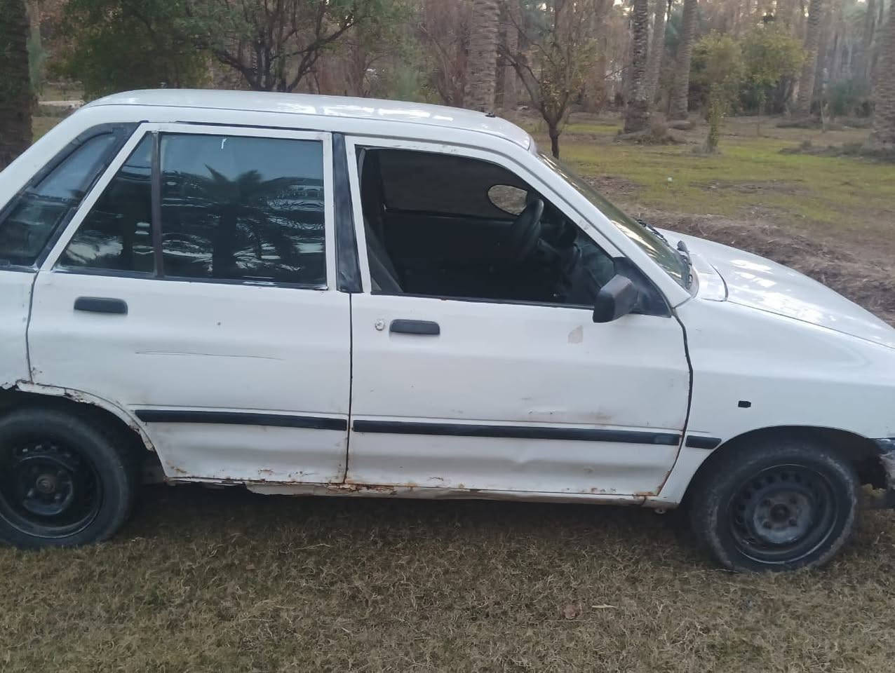 سلام عليكم سايبه 2014 كير ومحرك نضيفات حداديه نضيفه تخم تاير كهربائيات شغاله سياره بدون لوحات أوراقه كامله  مدفوع كمرك ابيع هل موجود اتكفل سرقه وعشائر للبيع سعره 13 مكاني بابل القاسم ***********
