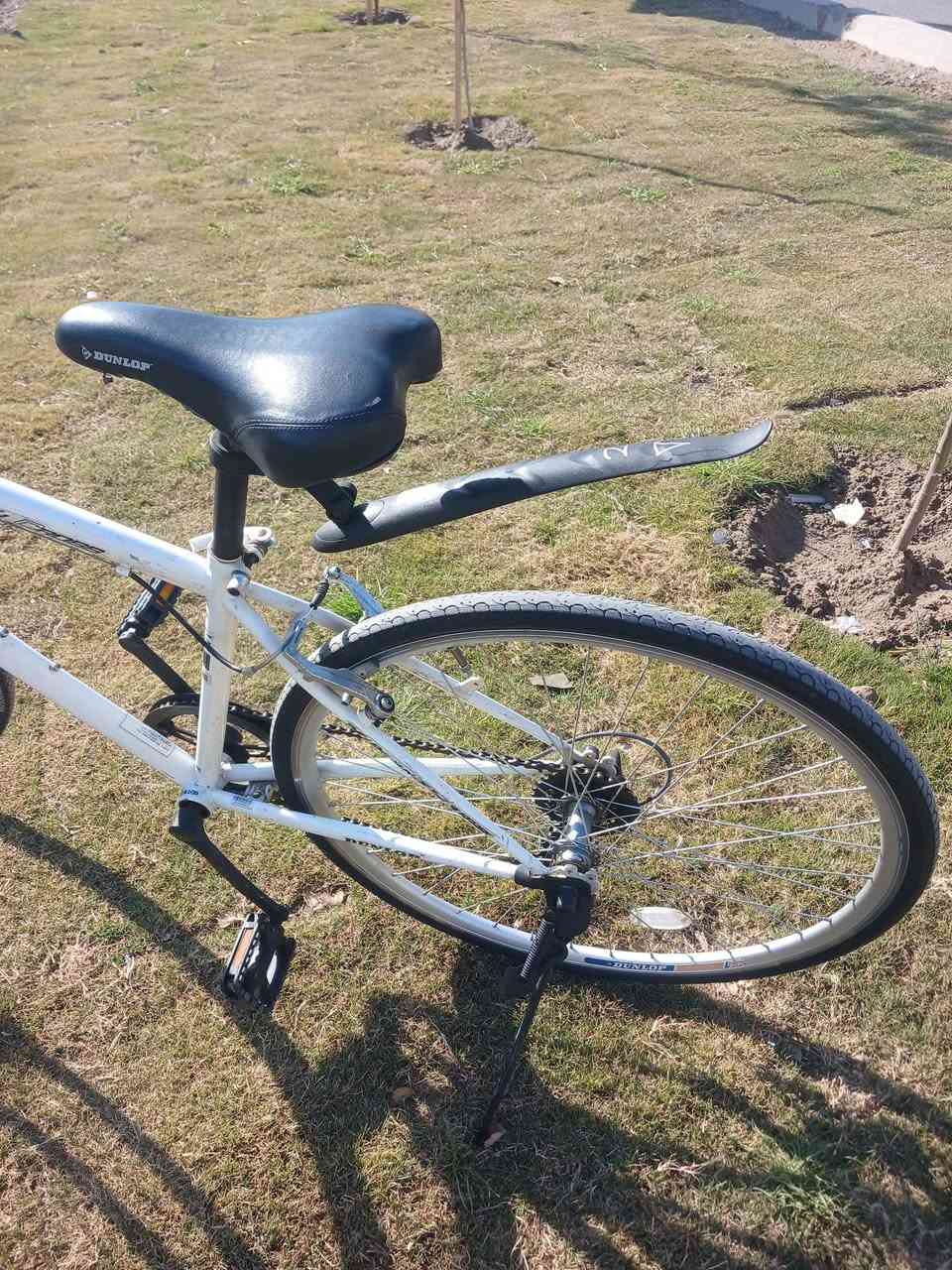 السلام عليكم عندي يباني حجم ٢٦ ابوكير نظافة فول كامل مابيه نقص
السعر 90 وبيه مجال قليل مكاني بغداد حي العامل وهذا رقمي  ***********
