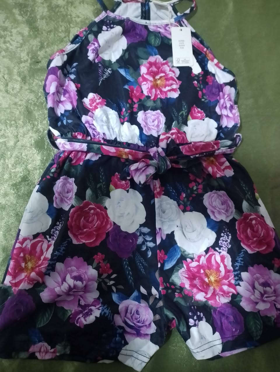 السلام عليكم بنات عندي ملابس اطفال تابعوني متوفر من عمر سنه إلى عمر 8 سنوات


**إذا كنت صاحب هذا الإعلان وتريد حذفه لأي سبب، رجاءا أرسل رسالة إلى الدعم الفني**