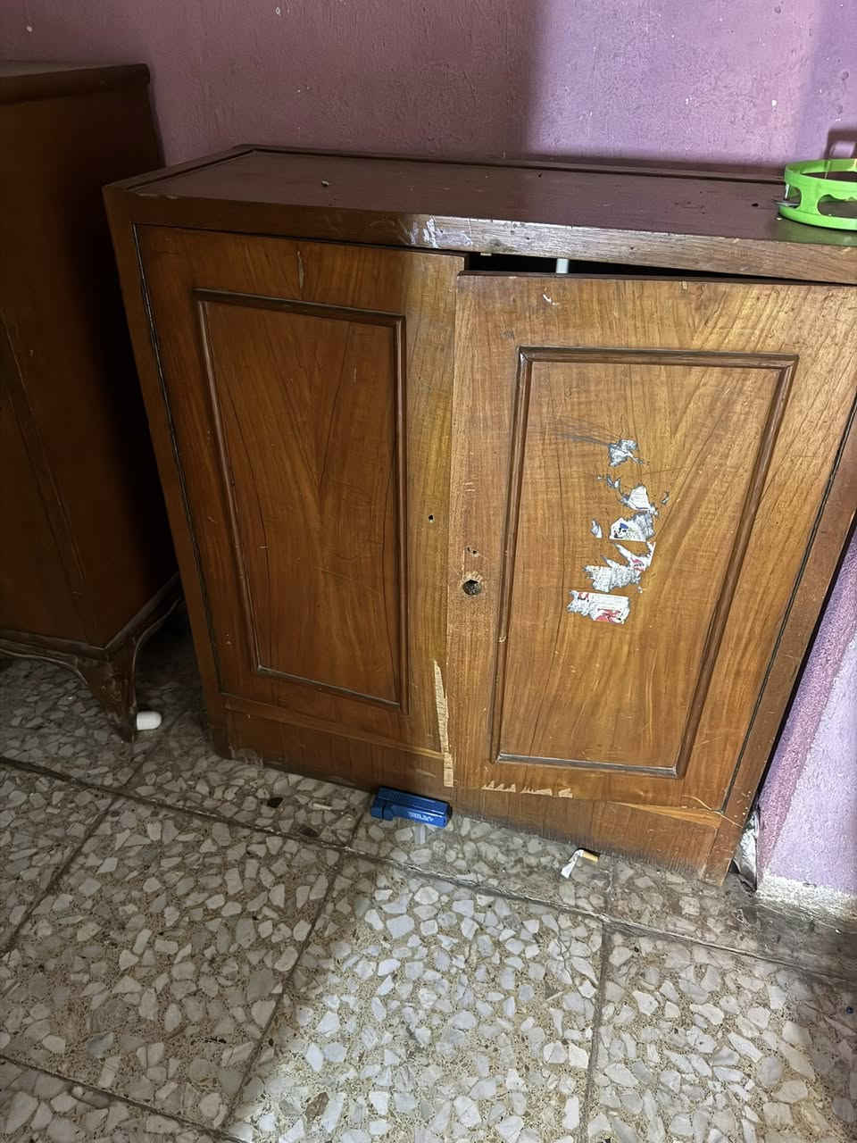 غراض بيت للبيع بغداد الوزيريه 
 اتصال او واتساب***********
