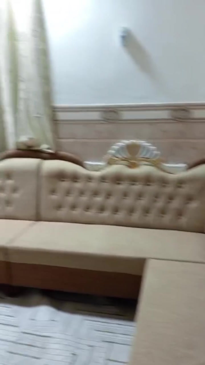 دار زراعي للبيع
دار للبيع مساحه 615.متر...دار.زراعي..بناء جناي..درجه اولى..يحتوي على 3غرف نوم.صاله.چبيره صحيات عدد.3..استقبال مساحته 50.حديقه كلش چبيره..اضافه عرصه من ضمن البيت..مساحته 180متر..الدار صب كونكريت بناء حجر البيت عالي عن الشارع موقعه حلوو.. العنوان براكيه شارع اللمعمل بفرع شارع السبيس اللي هو تبليط حالياً..ثاني بيت عن الشارع اللعام..عرض الشارع 11متر..تبليط..السعر 100مليون مع المجال للاستفسار اتصل 
***********
