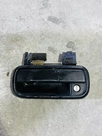 تويتا بيكم ٢٠٠٠ حتى ٢٠٠٥ 10 الف توصیل متوفر ٠٧٧٠٢٦٨٣٤٣٥واتس اب