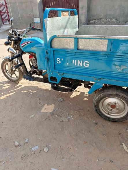 سلام عليكم اخوان عندي ستوته كربلائيه سنويه ورقم توهن صادرات سنويه لغاية سنة 30 موديل 23 نضيفه رايديها مليونين وربع وبيها مجال للشراي مشروطه من كل الجوانب عنواني نجف ناحية القادسية تليفون ***********
