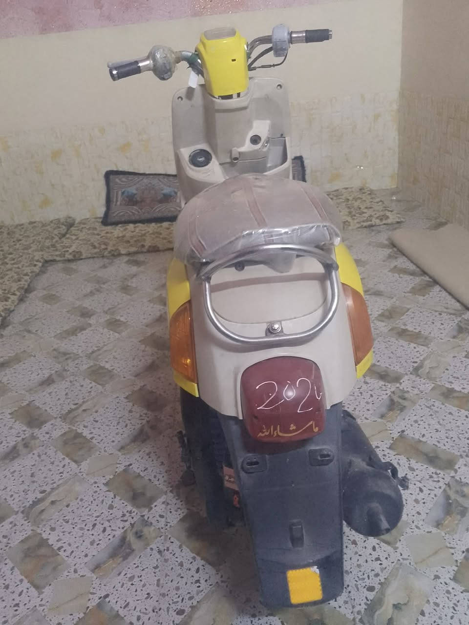 دراجه بوليس كابريته دراجه نضيفه وحلوه عوزه بس كفر لايت ولااشاير كلهن موجودات اتصل وبيك خير وتدلل ***********
